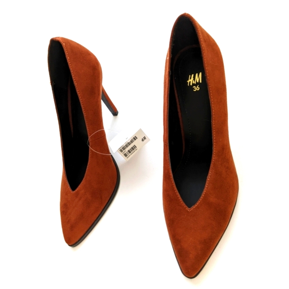 H&M Faux Suede High Heel Pumps Size 5.5